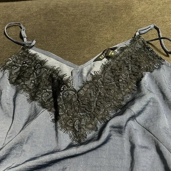 EXPRESS Blue with Black Lace Trim Camisole - Picture 2 of 3